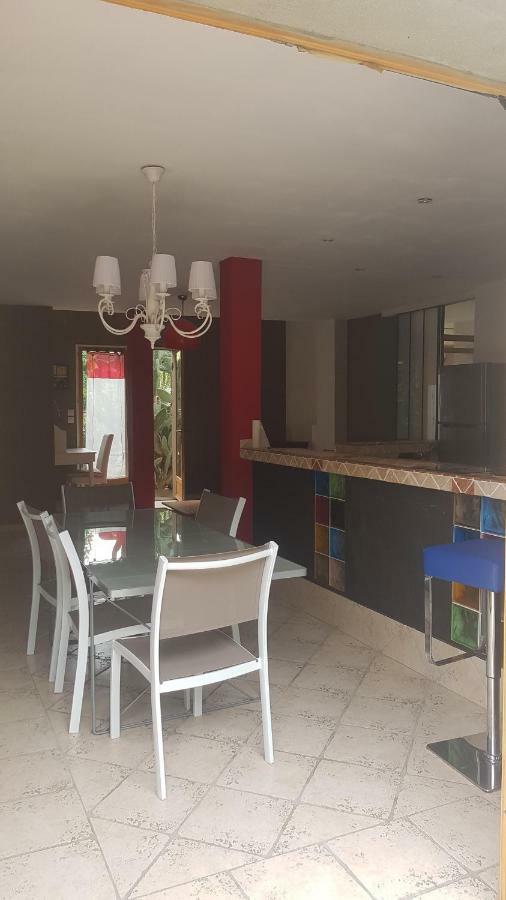 Haras Des Arcades Villa Perpignan Bagian luar foto