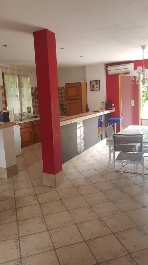 Haras Des Arcades Villa Perpignan Bagian luar foto